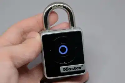 Mode d'emploi: comment changer le code d'un cadenas master lock