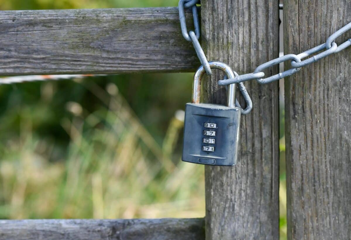 Mode d'emploi: comment changer le code d'un cadenas master lock
